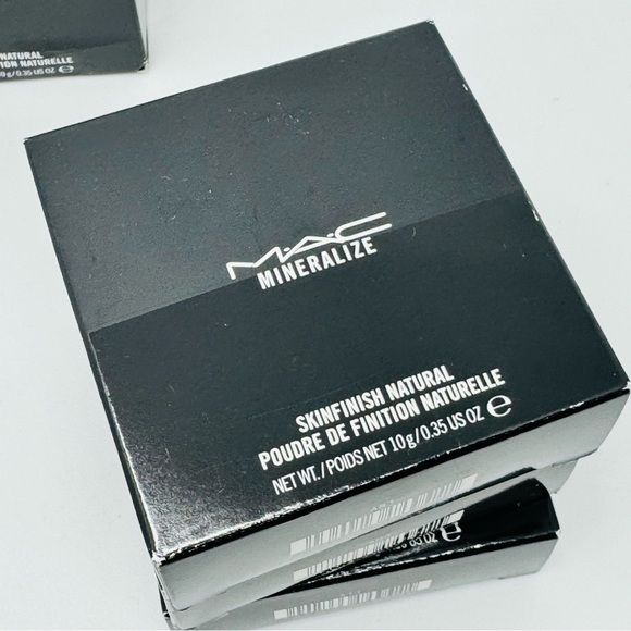 Medium Golden Mac Mineralize SkinFinish Natural Powder Brand New in Box - Picture 12 of 13